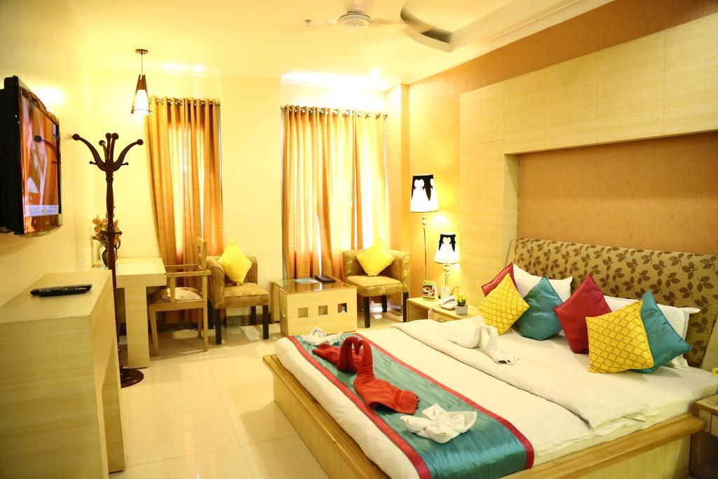 Hotel Rajshree & Spa Chandīgarh Zewnętrze zdjęcie